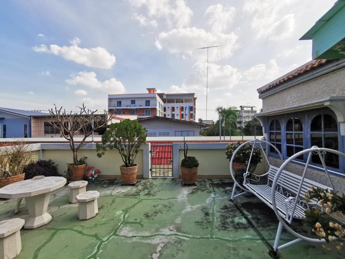 Samiya Guesthouse Bangsaen Exteriér fotografie