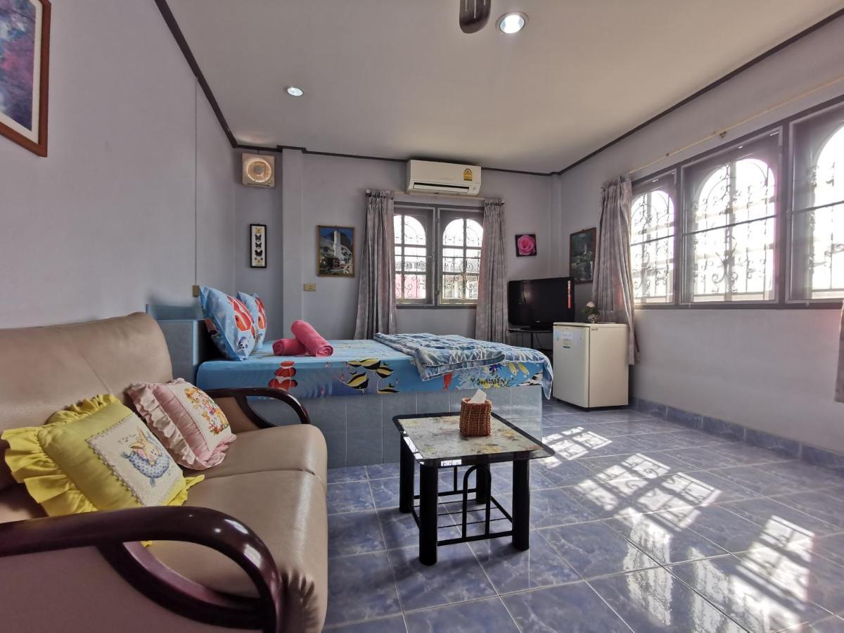 Samiya Guesthouse Bangsaen Exteriér fotografie